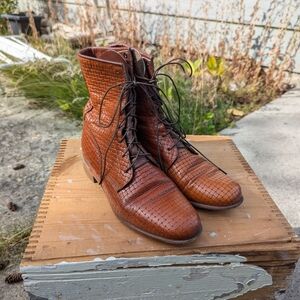 Vintage brown leather boots